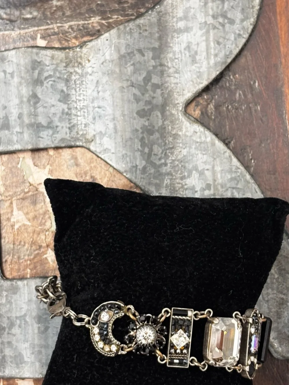 FireFly Black Clean and Iridescent Crystal Bracelet